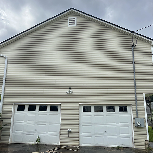 After Pressure Washing House Siding